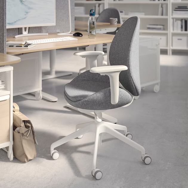 Офисное кресло с подлокотниками HATTEFJALL IKEA 605.389.60 серый - Фото 4 Офисное кресло с подлокотниками HATTEFJALL IKEA 605.389.60 серый - изображение 4