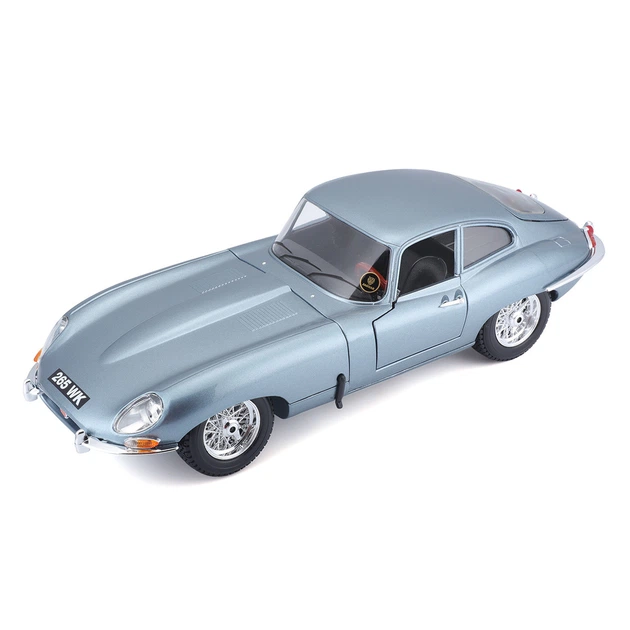Автомодель - Jaguar E-Type Coupe (1961) (1:18) - Фото 1 Автомодель - Jaguar E-Type Coupe (1961) (1:18) - зображення 1