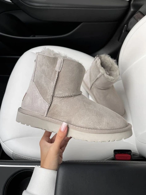 Жіночі угг Міні Замш Світло Сірі Змійка та Лак Пьятка UGG Mini Light Grey Suide Zipper (39, бежевый) - Фото 1 Жіночі угг Міні Замш Світло Сірі Змійка та Лак Пьятка UGG Mini Light Grey Suide Zipper (39, бежевый) - изображение 1