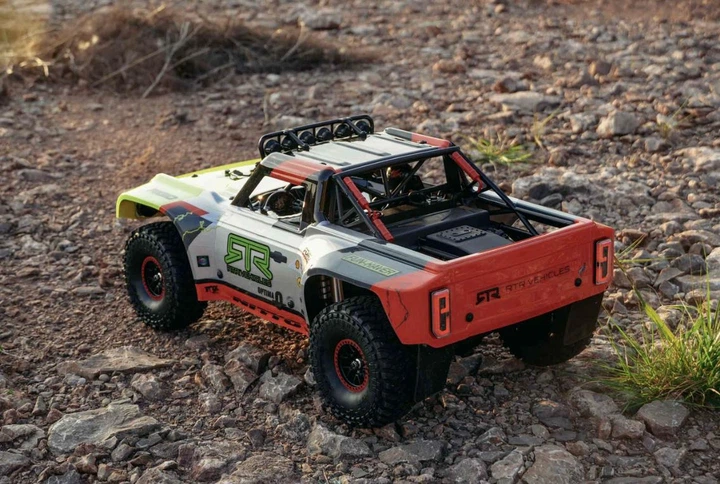Машинка на радіокеруванні FMS 1:7 Ford Bronco RTR EB Brushless 4WD Short Course Truck RTR - изображение 11