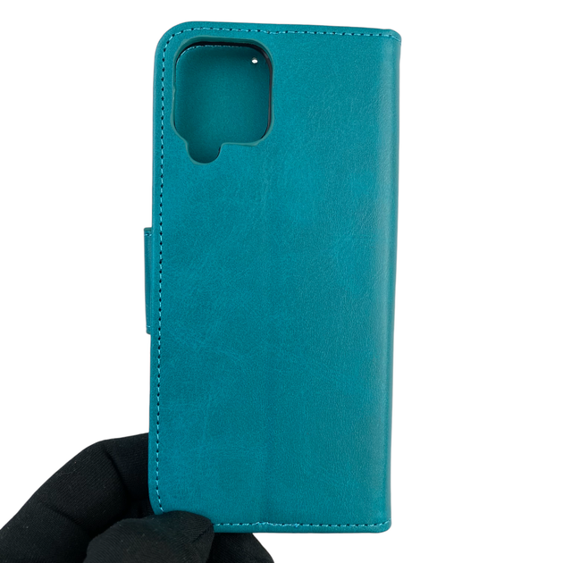 Чехол-книжка для телефона Samsung Galaxy M32 4G (SM-M325F) кожанная с магнитной застежкой с отделением для карт бирюзовая - Фото 3 Чехол-книжка для телефона Samsung Galaxy M32 4G (SM-M325F) кожанная с магнитной застежкой с отделением для карт бирюзовая - изображение 3