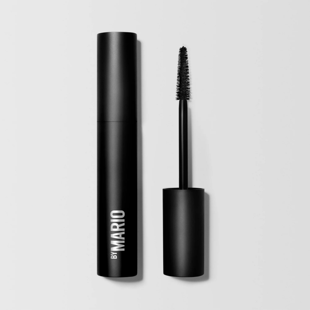 Об'ємна чорна туш для вій Makeup By Mario Master Mascara Super Black 8.5 мл - Фото 3 Об'ємна чорна туш для вій Makeup By Mario Master Mascara Super Black 8.5 мл - зображення 3