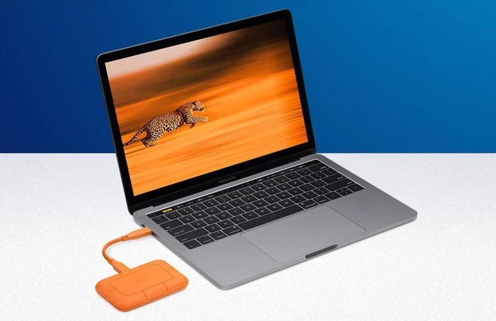 Накопитель SSD LACIE USB-C 1TB EXT. STHR1000800 (STHR1000800) - изображение 2