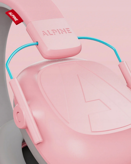 Alpine Muffy Kids Pink — детские противошумные наушники 25 дБ (SNR), защита слуха для детей 5–16 лет, розовые - Фото 4 Alpine Muffy Kids Pink — детские противошумные наушники 25 дБ (SNR), защита слуха для детей 5–16 лет, розовые - изображение 4