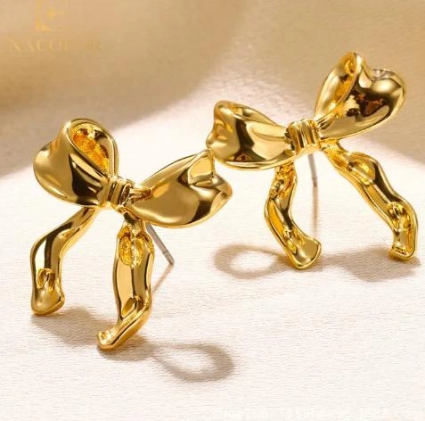 Жіночі сережки Бантики jewelry Золотисті - Фото 4 Жіночі сережки Бантики jewelry Золотисті - зображення 4