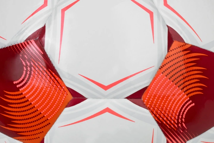 М’яч футбольний Select Future Light DB v26 №4 White-Red (5703543460052) - зображення 3