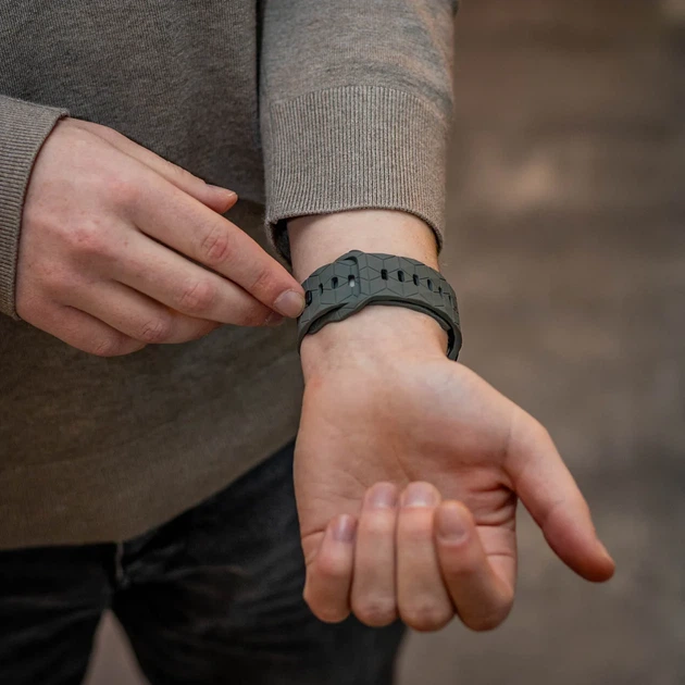 Ремінець TrailFlex для Samsung Galaxy Watch Ultra 2025 – сірий (силікон) BB - Фото 9 Ремінець TrailFlex для Samsung Galaxy Watch Ultra 2025 – сірий (силікон) BB - зображення 9