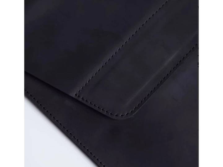 Чохол для ноутбука InCarne Line MacBook Pro 14 2021-2025 (Вінтажний) Чорний (line-black-vintage-pro-14) - Фото 3 Чохол для ноутбука InCarne Line MacBook Pro 14 2021-2025 (Вінтажний) Чорний (line-black-vintage-pro-14) - зображення 3
