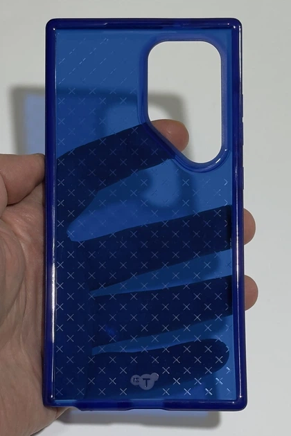 Чехол противоударный Tech21 Evo Check для Samsung Galaxy S24 Ultra (S928) Cobalt Blue T21-10681 - Фото 4 Чехол противоударный Tech21 Evo Check для Samsung Galaxy S24 Ultra (S928) Cobalt Blue T21-10681 - изображение 4