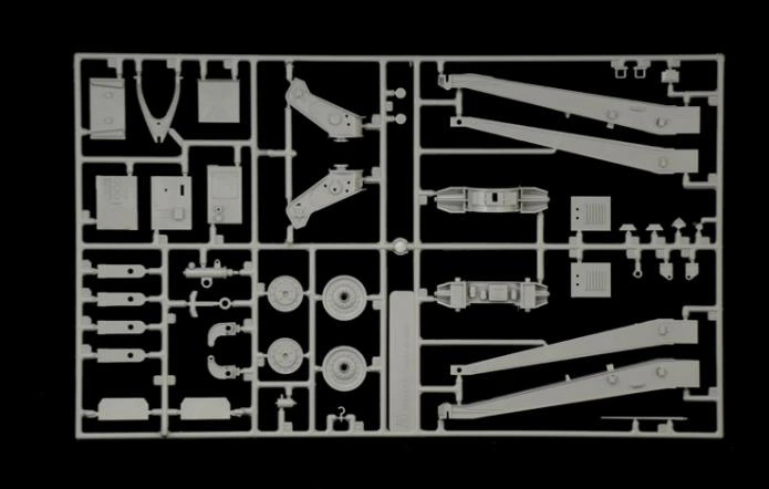 Збірна модель 1:35 польової гаубиці M1 155 mm Italeri 6581 - Фото 5 Збірна модель 1:35 польової гаубиці M1 155 mm Italeri 6581 - изображение 5