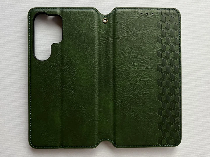 Захисний чохол-книжка WAVE Cubic Rubic Case Green для Samsung Galaxy S25 Ultra зелений, з матової штучної шкіри зі слотами для карт, магнітна застібка - Фото 2 Захисний чохол-книжка WAVE Cubic Rubic Case Green для Samsung Galaxy S25 Ultra зелений, з матової штучної шкіри зі слотами для карт, магнітна застібка - зображення 2