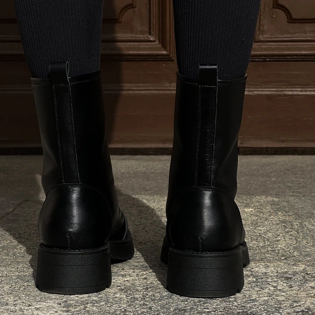 Жіночі черевики шкіряні високі ITstyle Чорні 39 23 см (7077) - зображення 9