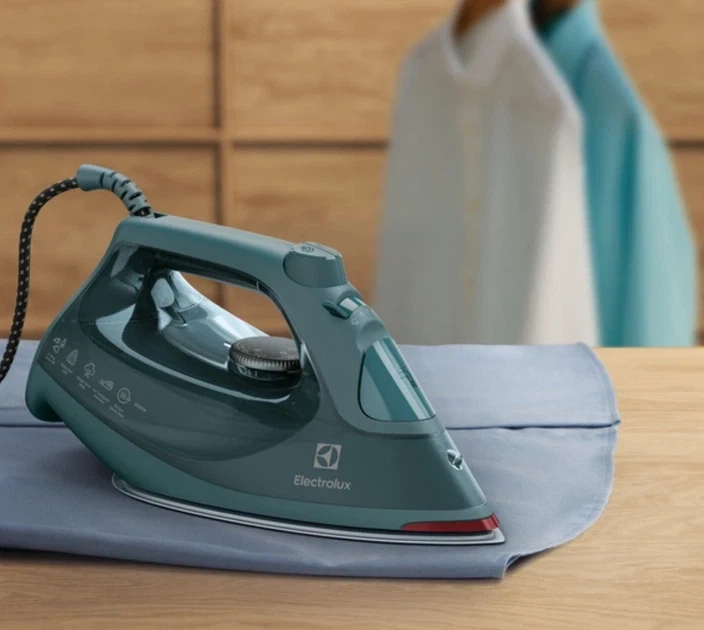 Утюг ELECTROLUX E6SI1-6PG - изображение 3