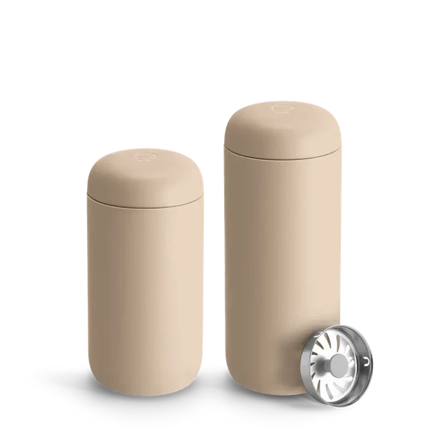 Термокружка Fellow Carter Move Mug 475 мл для кофе и чая из нержавеющей стали с двойными стенками и керамическим покрытием (7143CCD535A2) - Фото 3 Термокружка Fellow Carter Move Mug 475 мл для кофе и чая из нержавеющей стали с двойными стенками и керамическим покрытием (7143CCD535A2) - изображение 3