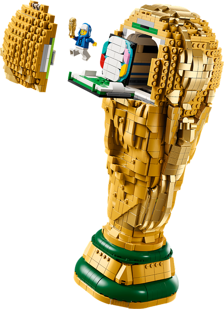 Конструктор LEGO Editions Офіційний трофей чемпіонату світу з футболу FIFA 2842 деталі (43020) - зображення 7
