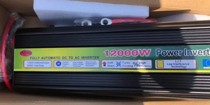 Перетворювач напруги Wimpex 12000Вт 12В–220В з LCD-дисплеєм та USB-портом - зображення 4