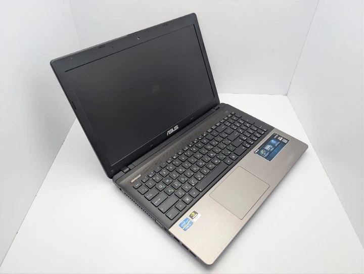 Ноутбук Asus K55 / 15.6" (1366x768) TN / Intel Core i3-3110M (2 (4) ядра по 2.4 GHz) / 8 GB DDR3 / 750 GB HDD / nVidia GeForce 610M, 2 GB GDDR3, 64-bit / WebCam / DVD-ROM б/у - Фото 6 Ноутбук Asus K55 / 15.6" (1366x768) TN / Intel Core i3-3110M (2 (4) ядра по 2.4 GHz) / 8 GB DDR3 / 750 GB HDD / nVidia GeForce 610M, 2 GB GDDR3, 64-bit / WebCam / DVD-ROM б/у - изображение 6