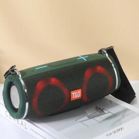 Портативна бездротова Bluetooth-колонка T&G TG642 з потужним звучанням, LED-підсвіткою та ремінцем для перенесення Зелений - Фото 2 Портативна бездротова Bluetooth-колонка T&G TG642 з потужним звучанням, LED-підсвіткою та ремінцем для перенесення Зелений - зображення 2