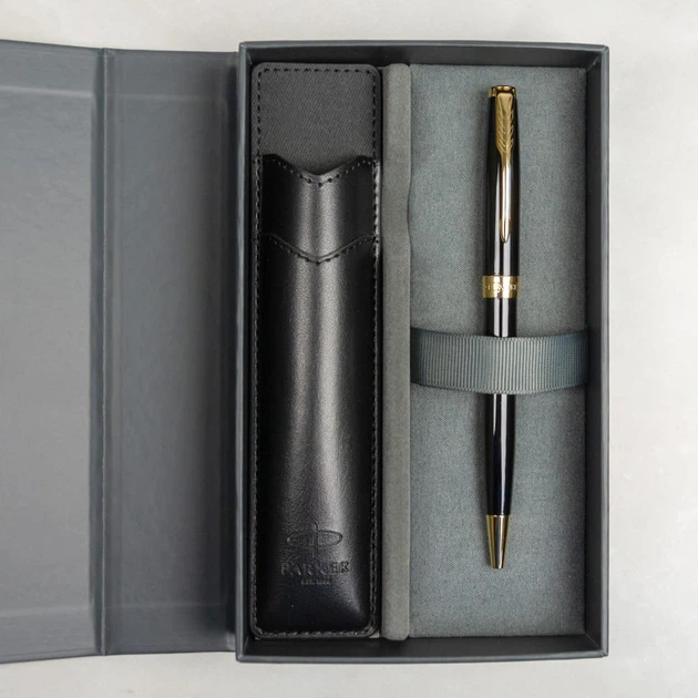 Набір Parker SONNET 17 Black Lacquer GT BP кулькова ручка + чохол 86 032b242 - Фото 3 Набір Parker SONNET 17 Black Lacquer GT BP кулькова ручка + чохол 86 032b242 - изображение 3