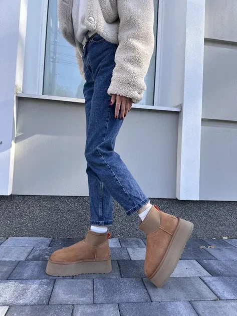 Уггі Classic Mini Dipper Boot Chestnut натуральна замша хутро платформа 5 см 37 р рудий - Фото 6 Уггі Classic Mini Dipper Boot Chestnut натуральна замша хутро платформа 5 см 37 р рудий - зображення 6