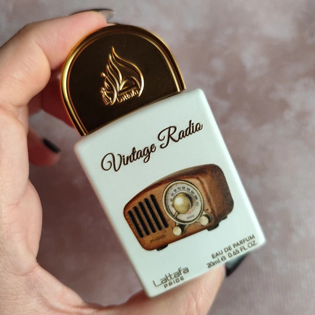 Парфюмированная вода унисекс Lattafa Vintage Radio 20мл - Фото 2 Парфюмированная вода унисекс Lattafa Vintage Radio 20мл - изображение 2