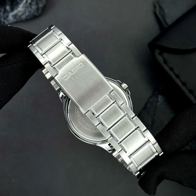 Чоловічий годинник Casio MTP-V300D-7A сріблястий - зображення 6