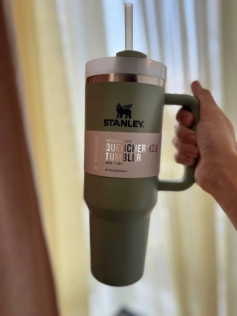 Термокружка Stanley с крышкой FlowState™ и трубочкой, термос хаки - Фото 3 Термокружка Stanley с крышкой FlowState™ и трубочкой, термос хаки - изображение 3