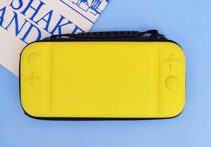 Захисний кейс Slim Yellow для ігрової приставки Nintendo Switch LITE - Фото 2 Захисний кейс Slim Yellow для ігрової приставки Nintendo Switch LITE - зображення 2