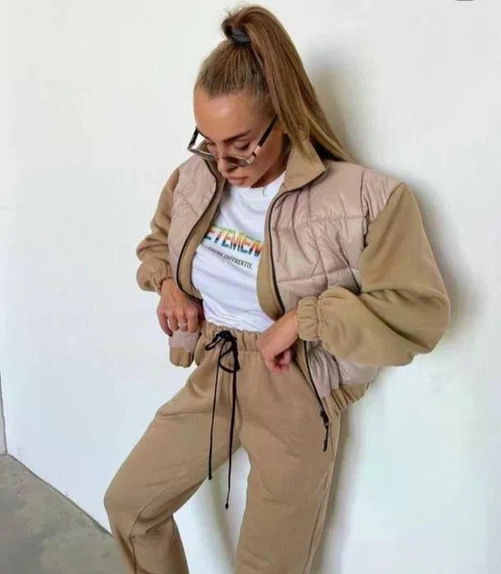 Женский утепленный спортивный костюм на флисе L/XL бежевый. - Фото 4 Женский утепленный спортивный костюм на флисе L/XL бежевый. - изображение 4