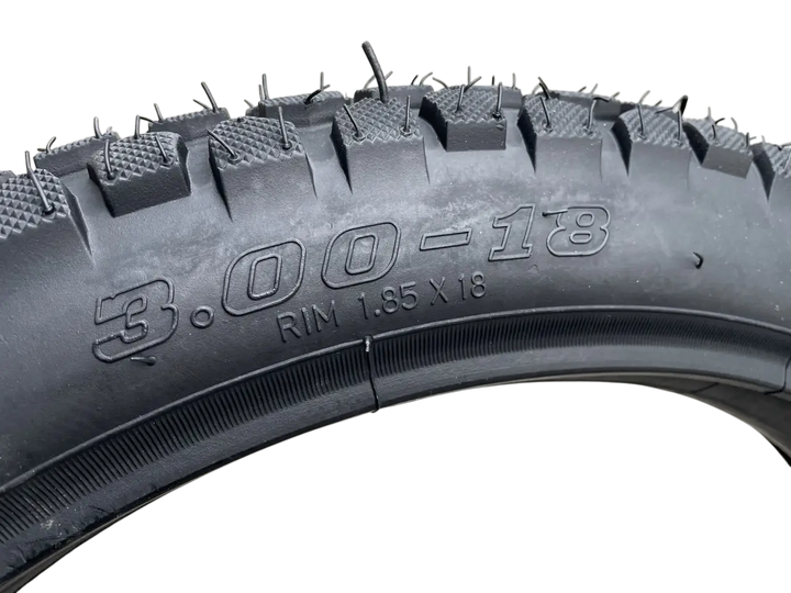 Покришка 3.00-18 камерна для мотоцикла, Goodtyre - зображення 3