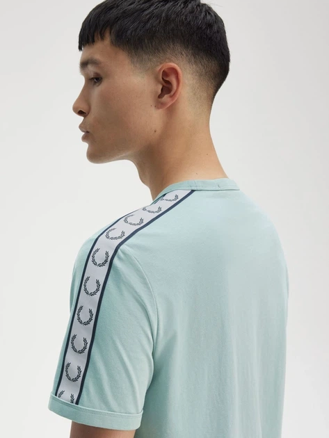 Футболка Fred Perry Taped Ringer Блакитна — розмір L - зображення 4