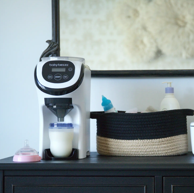 Машина для приготовления детской смеси Baby Brezza Formula Pro Mini, белая - Фото 7 Машина для приготовления детской смеси Baby Brezza Formula Pro Mini, белая - изображение 7