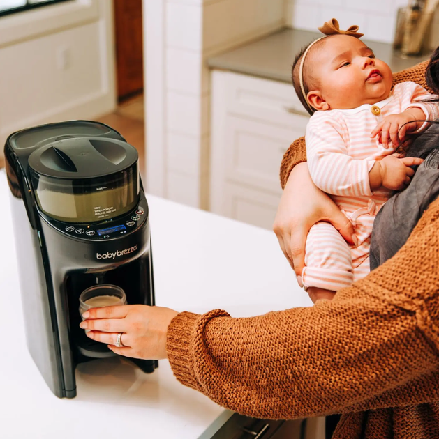 Машина для приготовления детской смеси Baby Brezza Formula Pro Advanced, черная - Фото 9 Машина для приготовления детской смеси Baby Brezza Formula Pro Advanced, черная - изображение 9