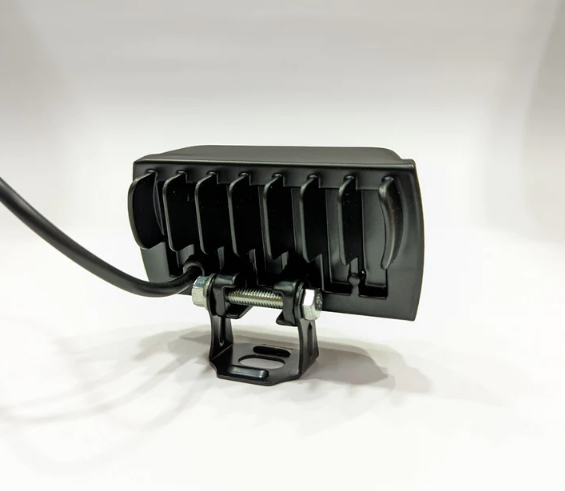 Светодиодная LED фара дополнительного света 12-80V (Белое + Желтый свет + Стробоскоп) - Фото 6 Светодиодная LED фара дополнительного света 12-80V (Белое + Желтый свет + Стробоскоп) - изображение 6