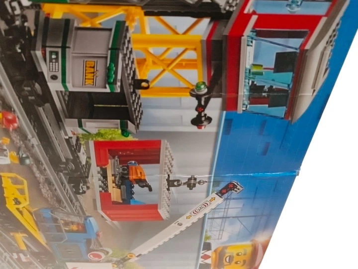 Конструктор LEGO City Товарний поїзд 1226 деталей (60198) (955555914859267) - Уцінка - зображення 7