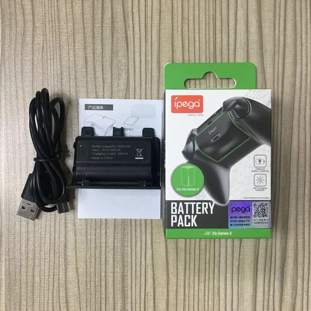 Акумулятор Li-ion IPega для геймпадів Xbox Series X S PG-XBX001 1000mah чорний - Фото 7 Акумулятор Li-ion IPega для геймпадів Xbox Series X S PG-XBX001 1000mah чорний - зображення 7