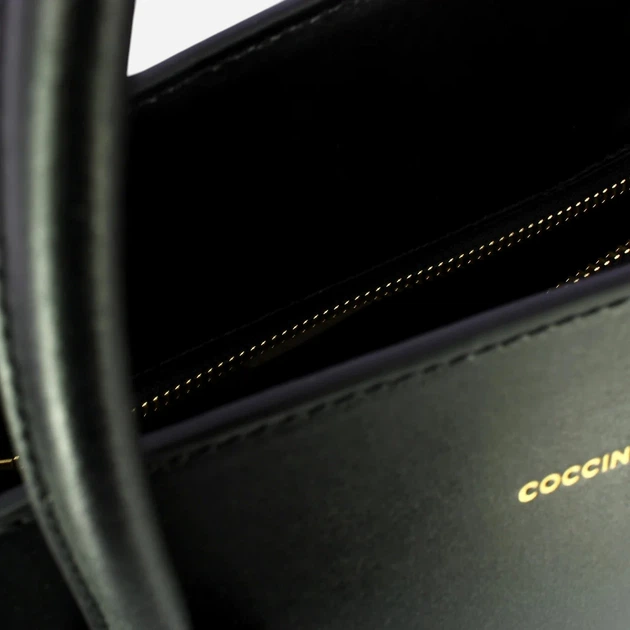 Сумка крос-боді через плече жіноча з натуральної шкіри середня Coccinelle E1U7K180201-001 Чорна (800070354135) - зображення 5