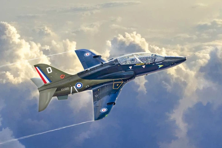 Збірна модель 1:48 літак Hawk T Mk.I Italeri 2813 - изображение 2