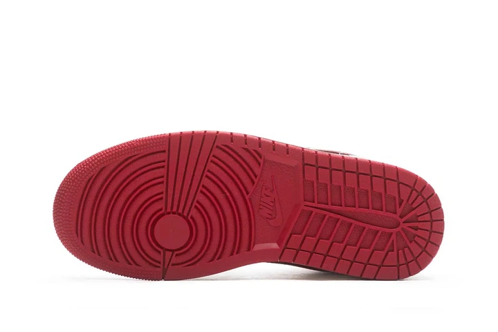 Кроссовки женские Jordan Air 1 Low Se 37.5 Красно-белый HJ9338-106 - изображение 5