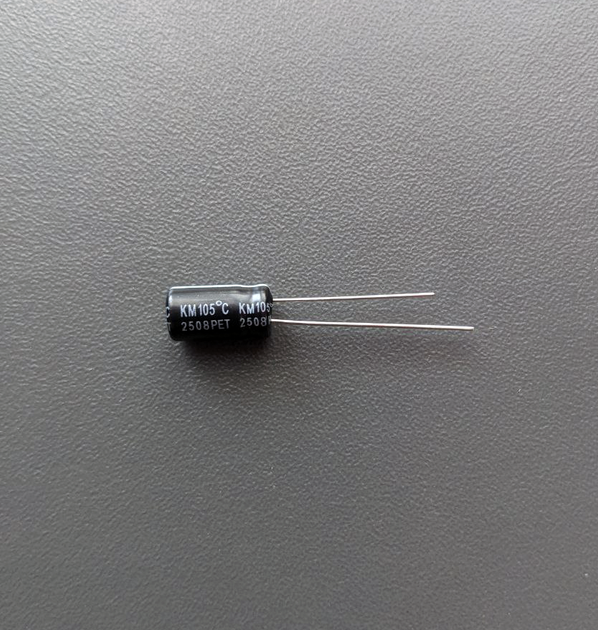 Конденсатор электролитический Chengx 16V 220uF 105°C 6,3x11mm - Фото 2 Конденсатор электролитический Chengx 16V 220uF 105°C 6,3x11mm - изображение 2