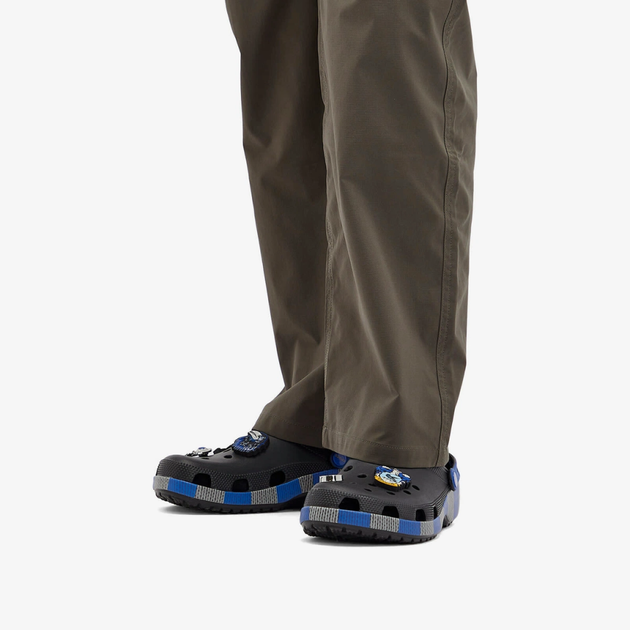 Чоловічі кроксі Гаррі Поттер Crocs Classic Harry Potter Ravenclaw Classic Clog (39-40, чорний) - Фото 7 Чоловічі кроксі Гаррі Поттер Crocs Classic Harry Potter Ravenclaw Classic Clog (39-40, чорний) - зображення 7
