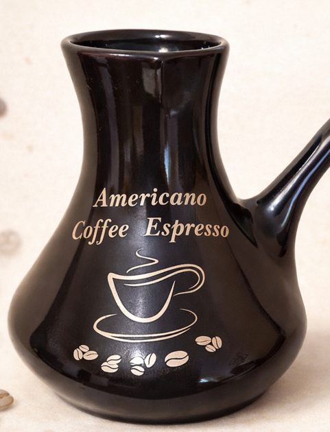 Турка Слав Керам керамічна "Americano деколь" 600 мл темно коричнева - Фото 2 Турка Слав Керам керамічна "Americano деколь" 600 мл темно коричнева - зображення 2