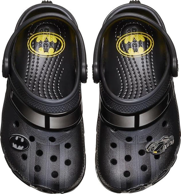 Крокси дитячі Crocs Kids Batman Batmobile Classic Clog 37 - Фото 2 Крокси дитячі Crocs Kids Batman Batmobile Classic Clog 37 - зображення 2