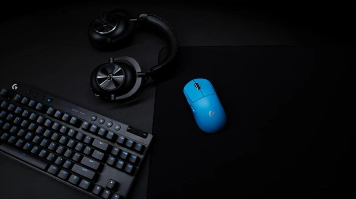 Бездротова ігрова миша Logitech PRO X SUPERLIGHT 2 Обмежене видання Cyan Блакитний - Фото 5 Бездротова ігрова миша Logitech PRO X SUPERLIGHT 2 Обмежене видання Cyan Блакитний - зображення 5