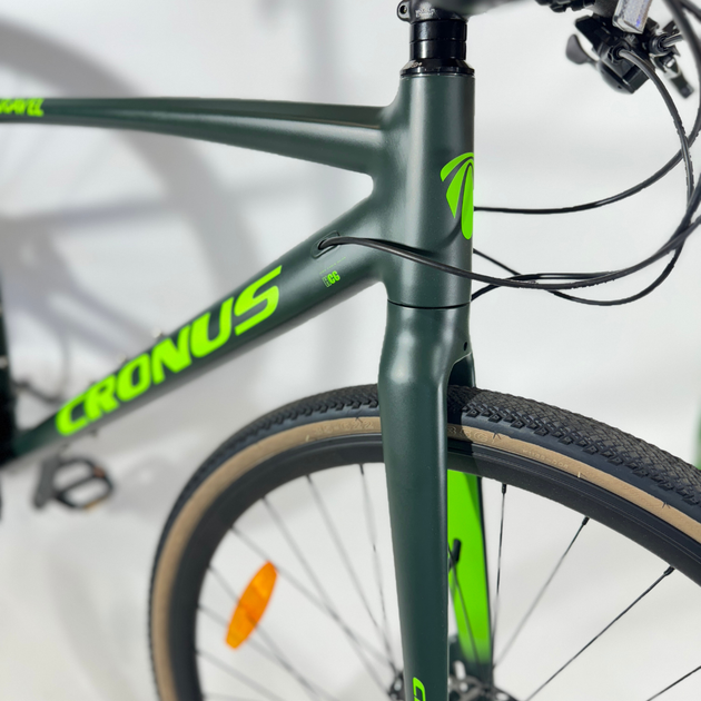 Велосипед Cronus 28" Gravel 2025 Рама-17,5" black-green - Фото 4 Велосипед Cronus 28" Gravel 2025 Рама-17,5" black-green - зображення 4