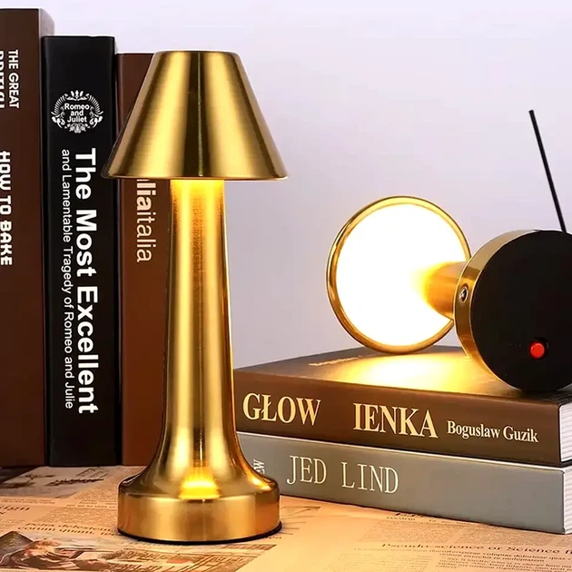 Настольная лампа аккумуляторная с USB светодиодная RGB для спальни модель PC-8231 цвет золото - изображение 2