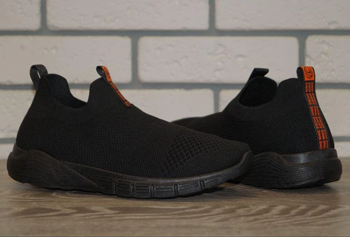 Кросівки підліткові текстильні Swin shoes 096-4 41 (26 см) чорні - зображення 3