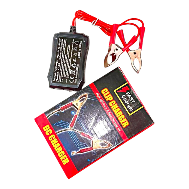 Універсальний автомобільний зарядний пристрій від акумулятора Clip Charger 3 USB DC Charger чорний 12 і 24 вольти - Фото 2 Універсальний автомобільний зарядний пристрій від акумулятора Clip Charger 3 USB DC Charger чорний 12 і 24 вольти - зображення 2