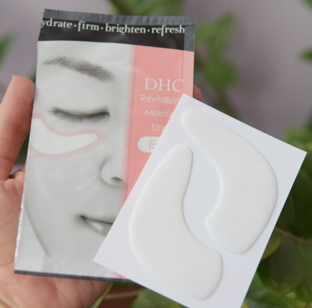 Японские патчи для кожи под глазами DHC Revitalizing Moisture Strips, 6 пар - Фото 3 Японские патчи для кожи под глазами DHC Revitalizing Moisture Strips, 6 пар - изображение 3