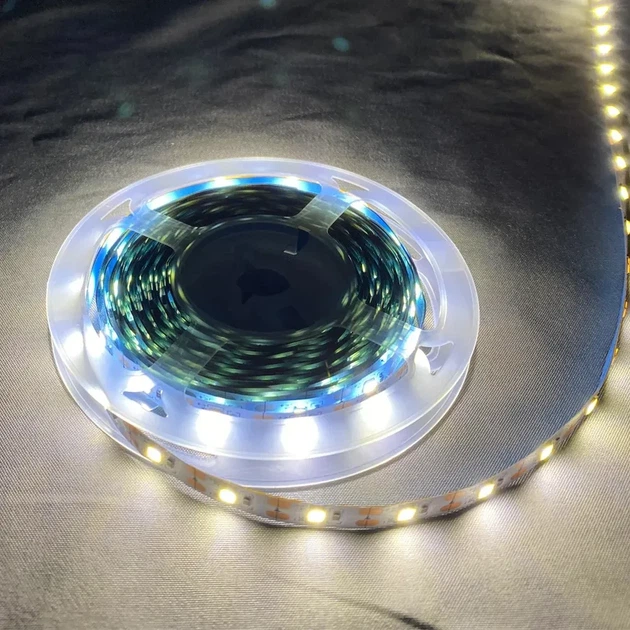 USB світлодіодна стрічка 5V, тепле біле світло, 5м - Фото 6 USB світлодіодна стрічка 5V, тепле біле світло, 5м - зображення 6